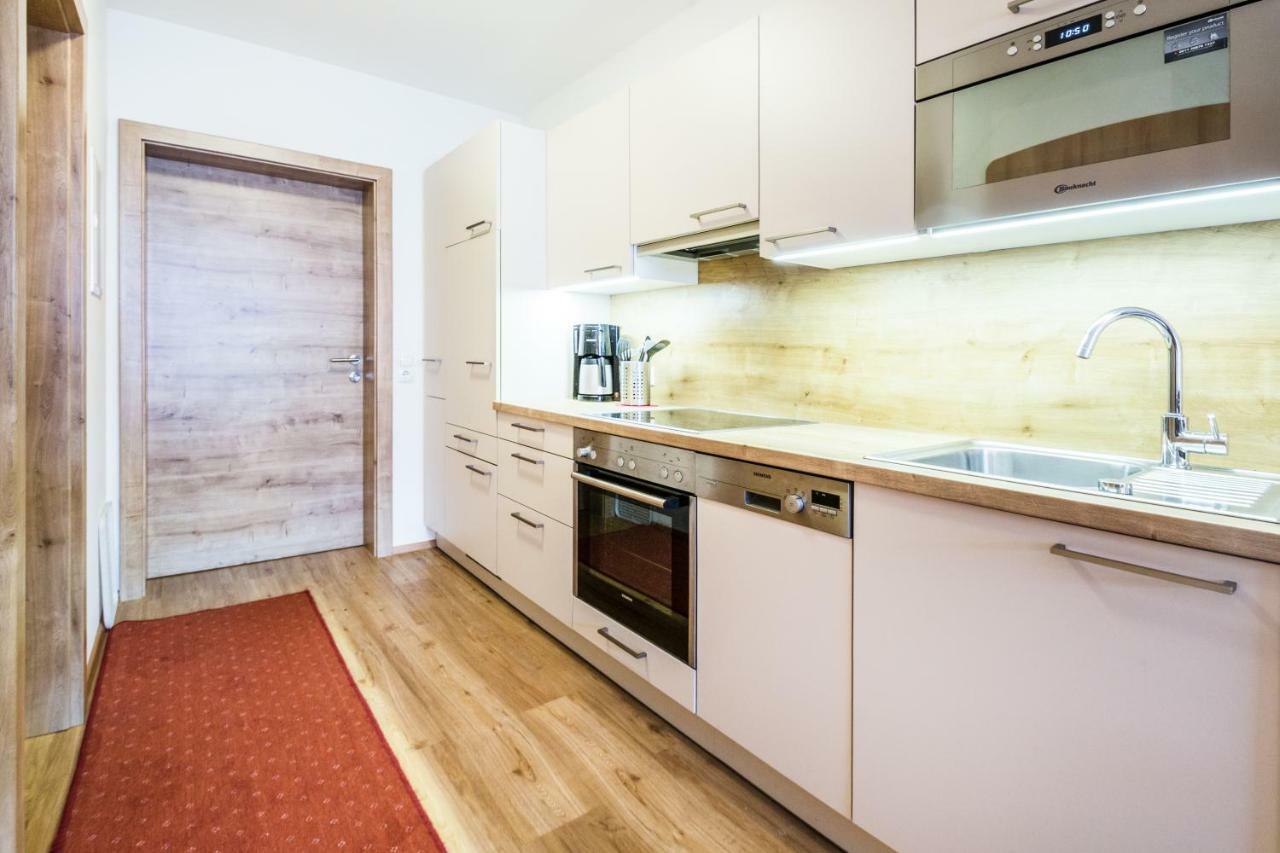 Haus Am Platz - Weitgasser Altenmarkt im Pongau Bagian luar foto