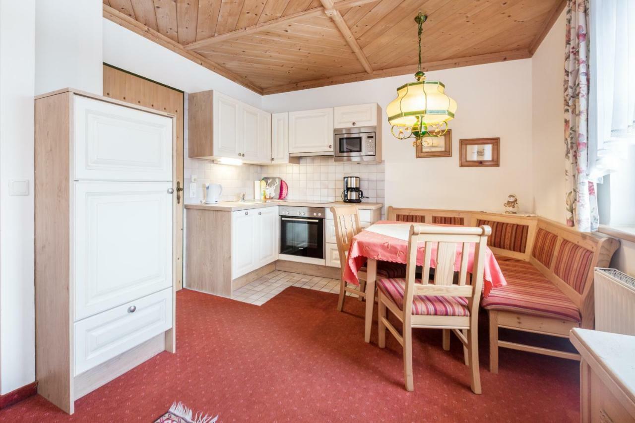 Haus Am Platz - Weitgasser Altenmarkt im Pongau Bagian luar foto