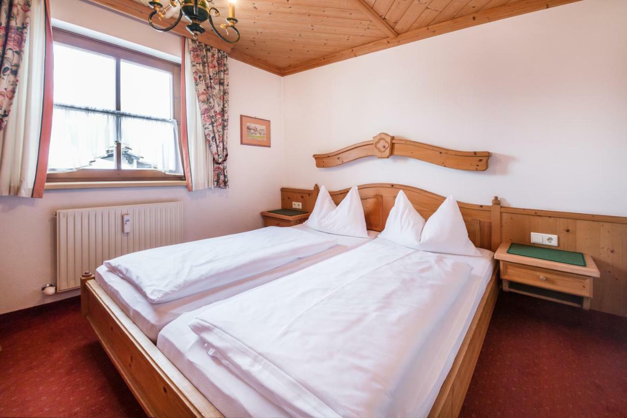 Haus Am Platz - Weitgasser Altenmarkt im Pongau Bagian luar foto