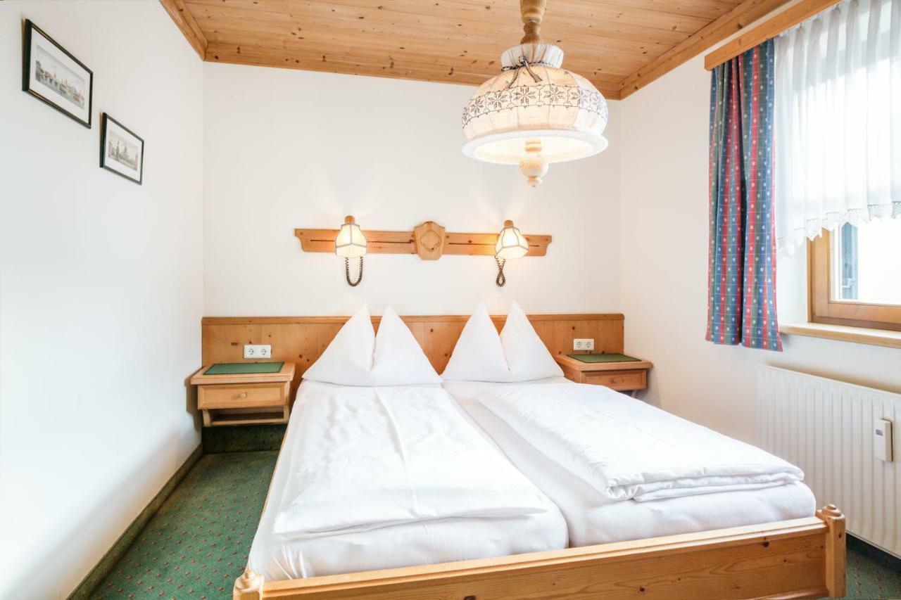 Haus Am Platz - Weitgasser Altenmarkt im Pongau Bagian luar foto