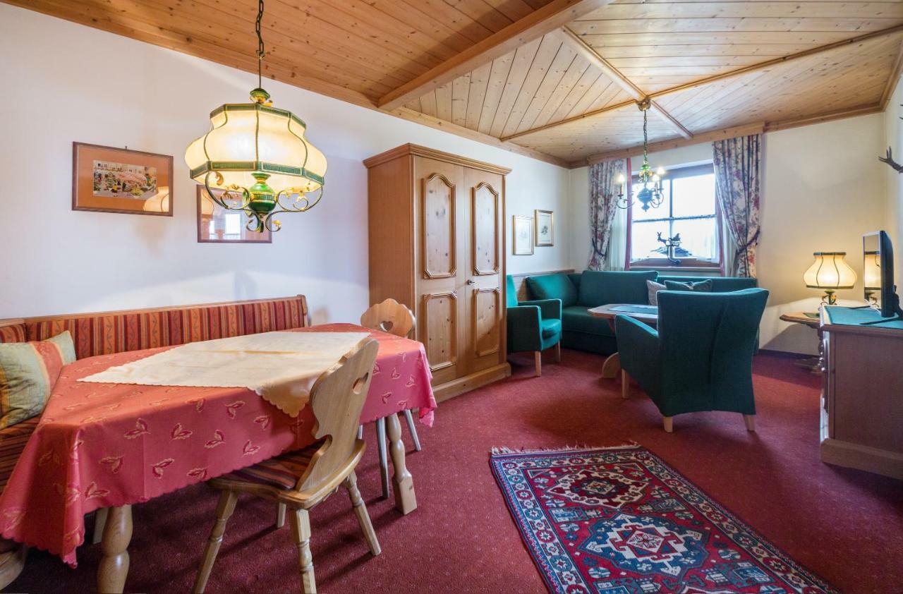 Haus Am Platz - Weitgasser Altenmarkt im Pongau Bagian luar foto